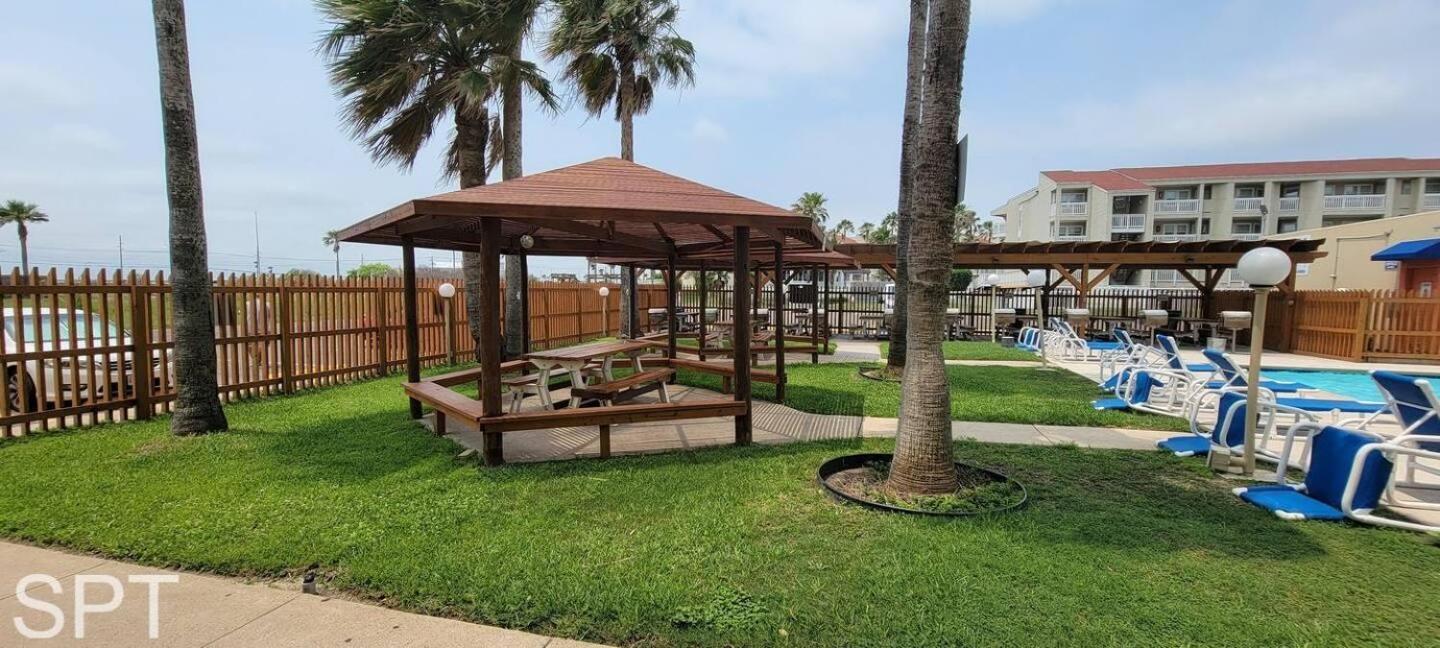 Beach Access Condo With Pool, Hot Tub Area & Bbq - Gulfview I - Unit 213 South Padre Island Kültér fotó
