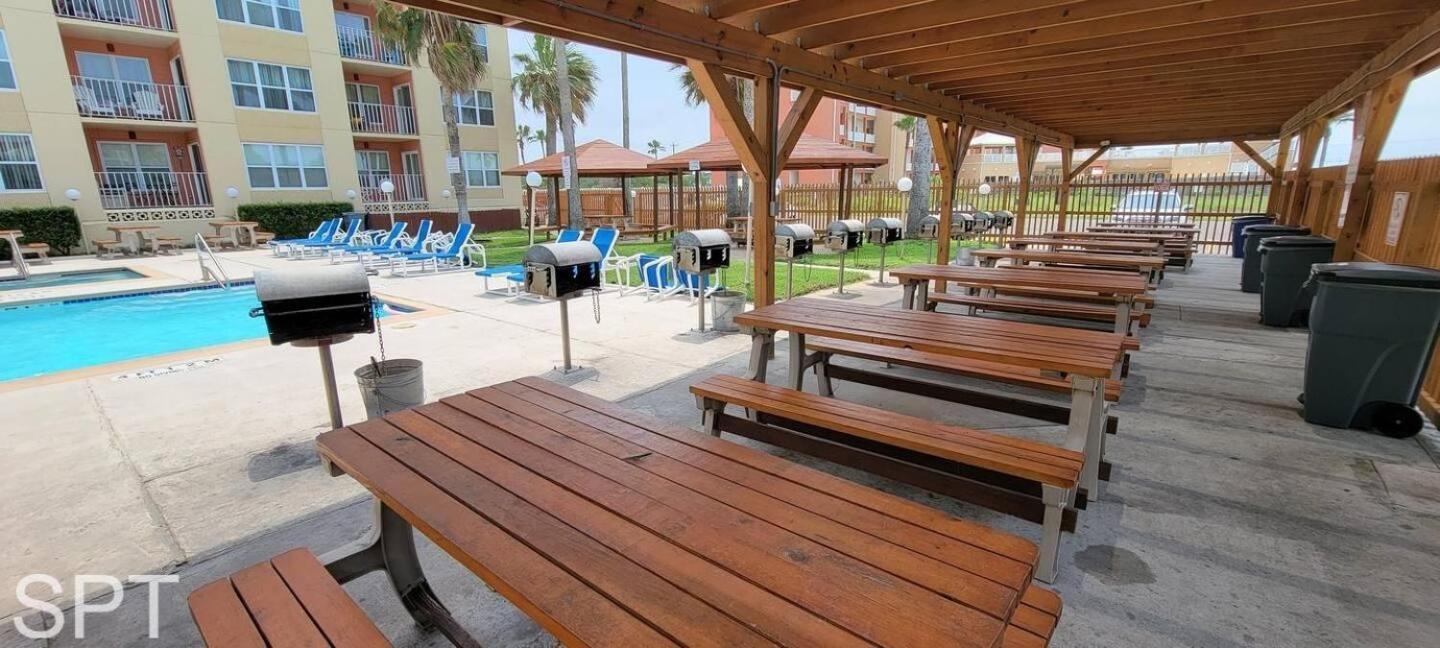Beach Access Condo With Pool, Hot Tub Area & Bbq - Gulfview I - Unit 213 South Padre Island Kültér fotó