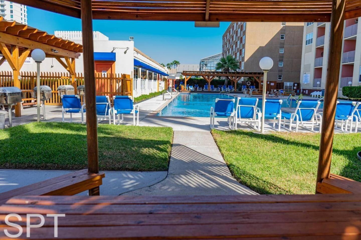 Beach Access Condo With Pool, Hot Tub Area & Bbq - Gulfview I - Unit 213 South Padre Island Kültér fotó
